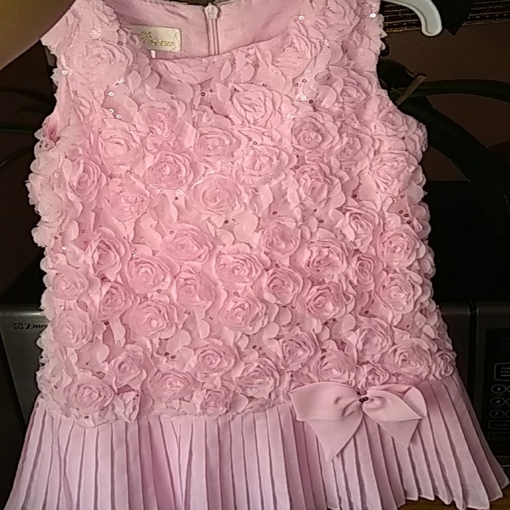 A dress size 3t